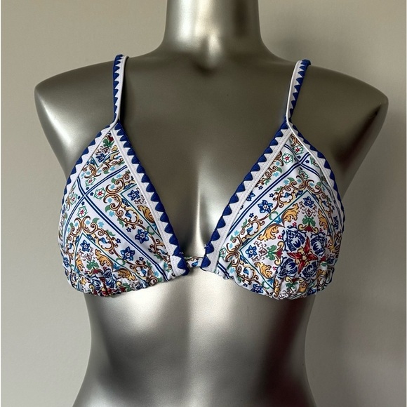 🆕Swimsuit  Bikini Top - Picture 5 of 16